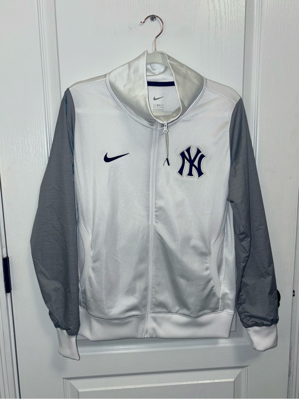 Nike New York Yankees Varsity Style Track Zip Up Jacket
